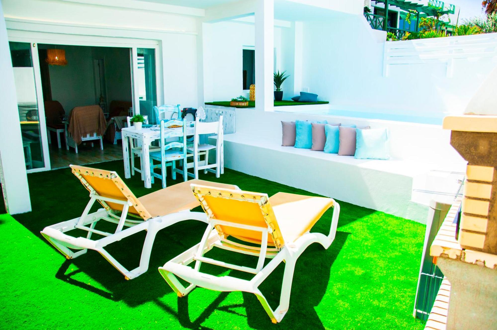 Vibesol Pool Heated House Appartement Playa Honda  Buitenkant foto